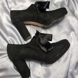 RON WHITE black suede lace up ankle boots pumps - Harlow SZ 36 6